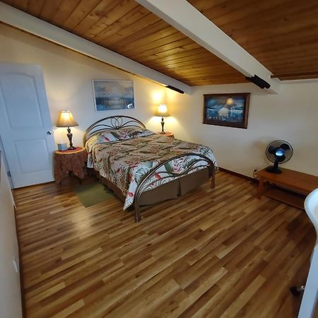 Banyan Tree Sanctuary Guest House Kalaoa Dış mekan fotoğraf